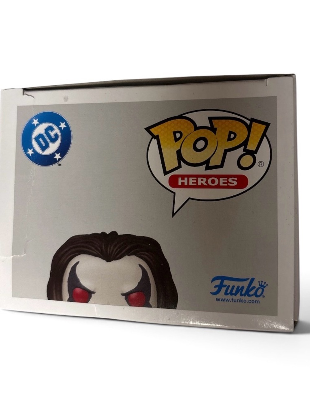 Lobo supergirl funk pop small tear on top of box - Picture 4 of 5